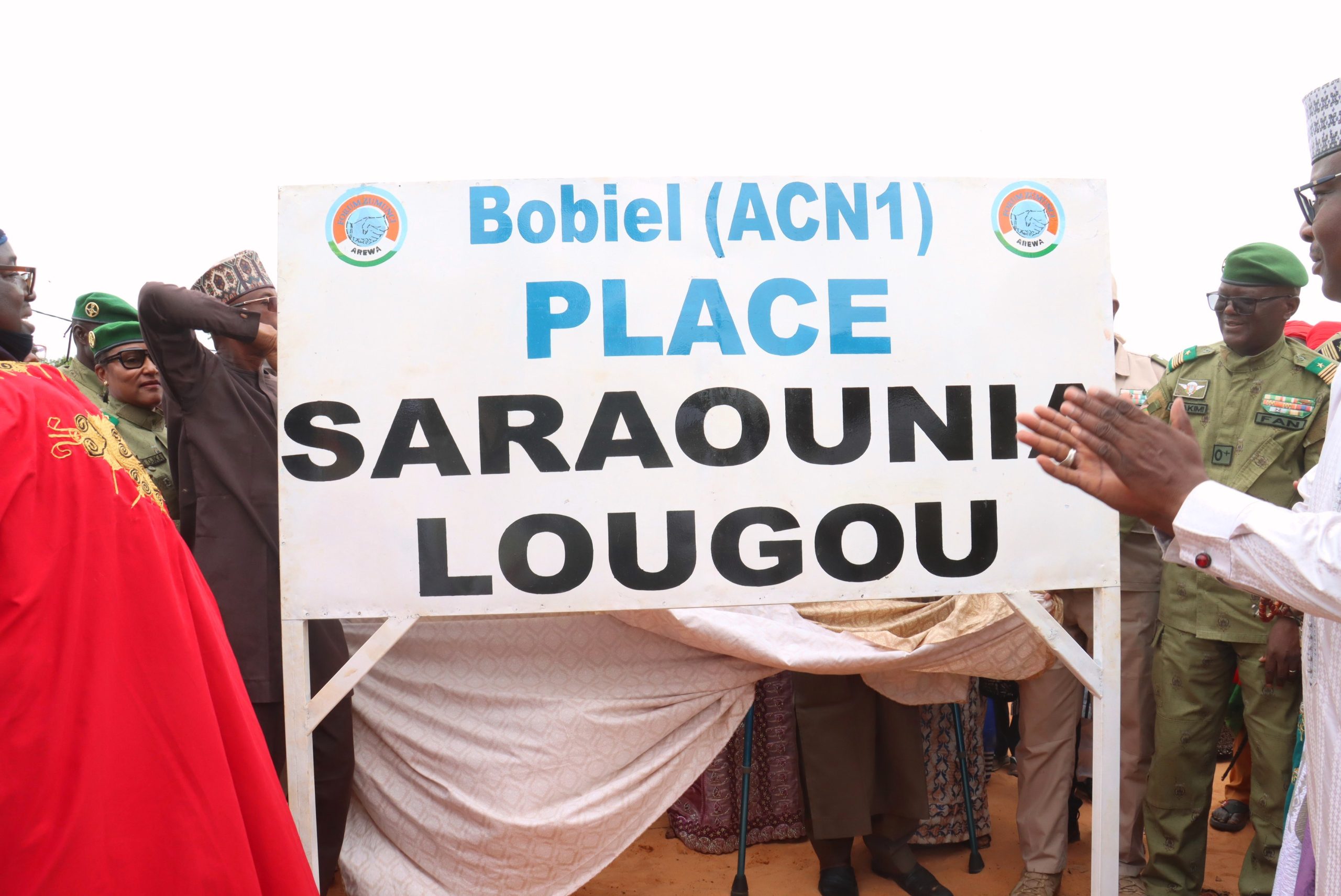 Niamey baptise une place en l'honneur de Saraounia Lougou, célébrant un héritage historique