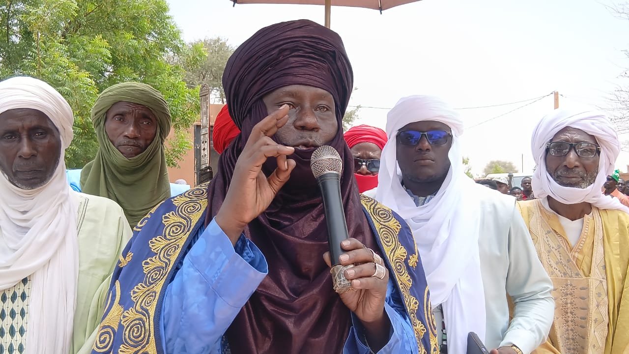 Le Chef de Canton d'Illéla Lance une Tournée de Sensibilisation à Bagaroua pour une Mobilisation Générale