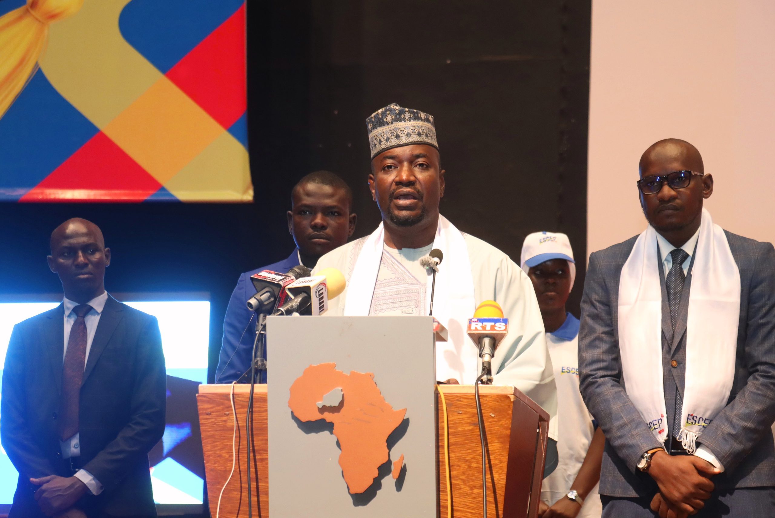 L'ESCEP-Niger célèbre ses diplômés, le numérique au cœur du développement