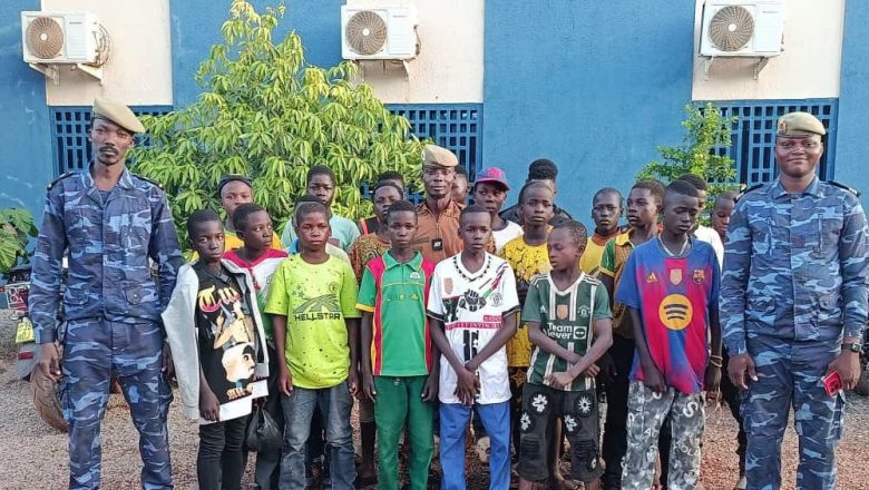 Burkina Faso : 23 enfants secourus d'un réseau de traite vers des mines d'or