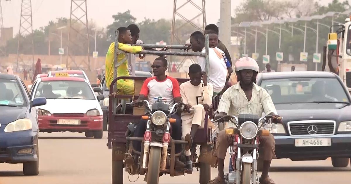 Niamey : Le défi de la mobilité face à l'interdiction des tricycles passagers