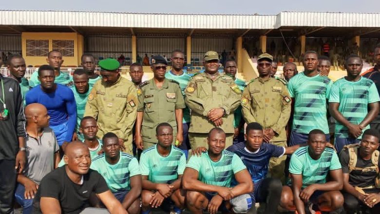 Le Championnat Interzones de l'Armée de Terre Nigérienne Lance à Maradi